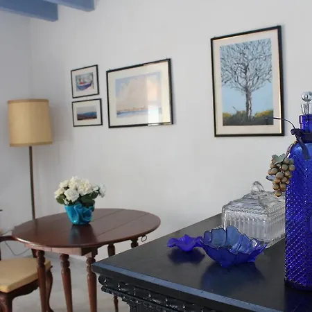 Fish House Apartment