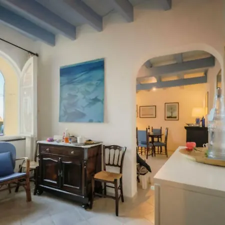 Apartment Fish House *